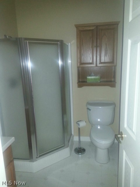 Clingan Xing Condo - Residential