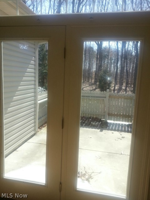 Clingan Xing Condo - Residential