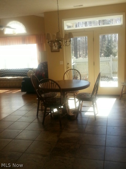 Clingan Xing Condo - Residential