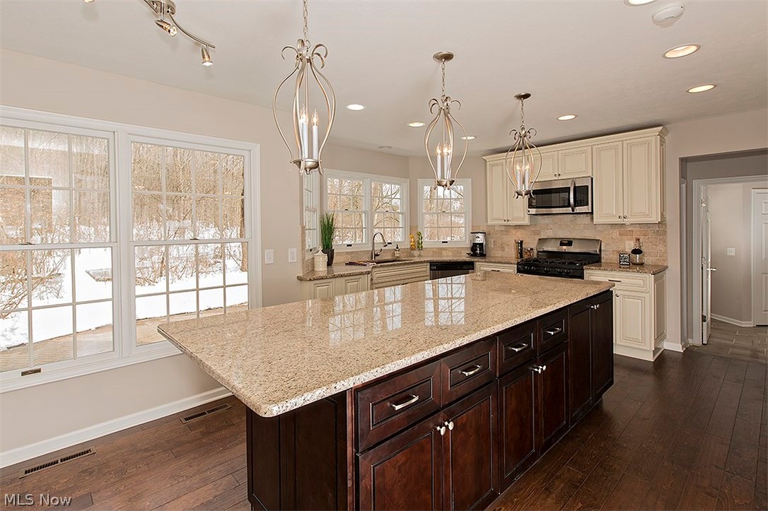 Bainbrook / Laurel Springs - Residential