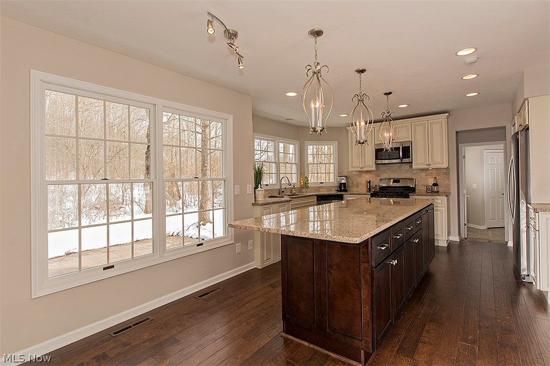 Bainbrook / Laurel Springs - Residential