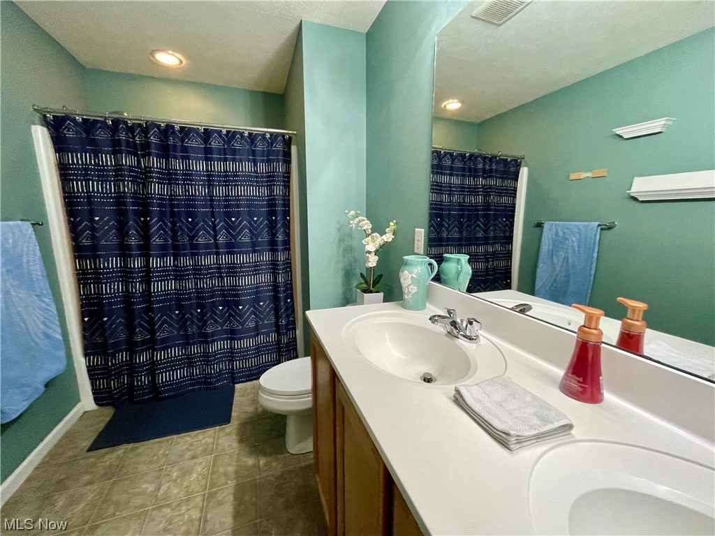 Tradewinds Villas Condo - Residential