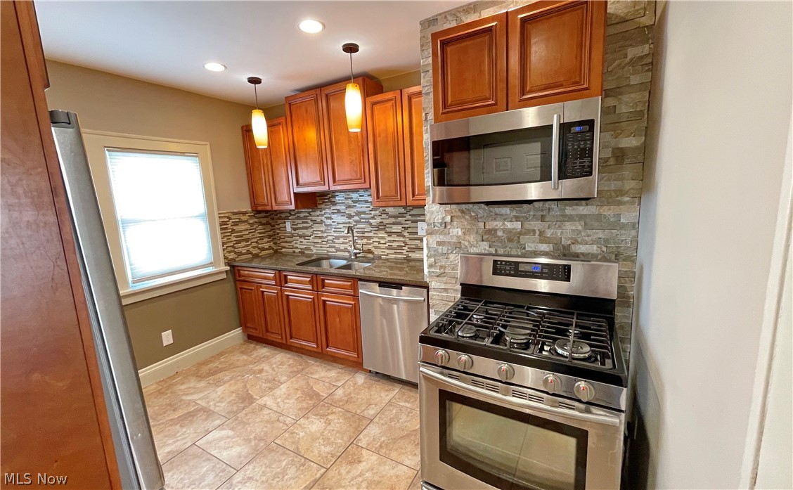 Minor Heights Land Companys - Residential Income