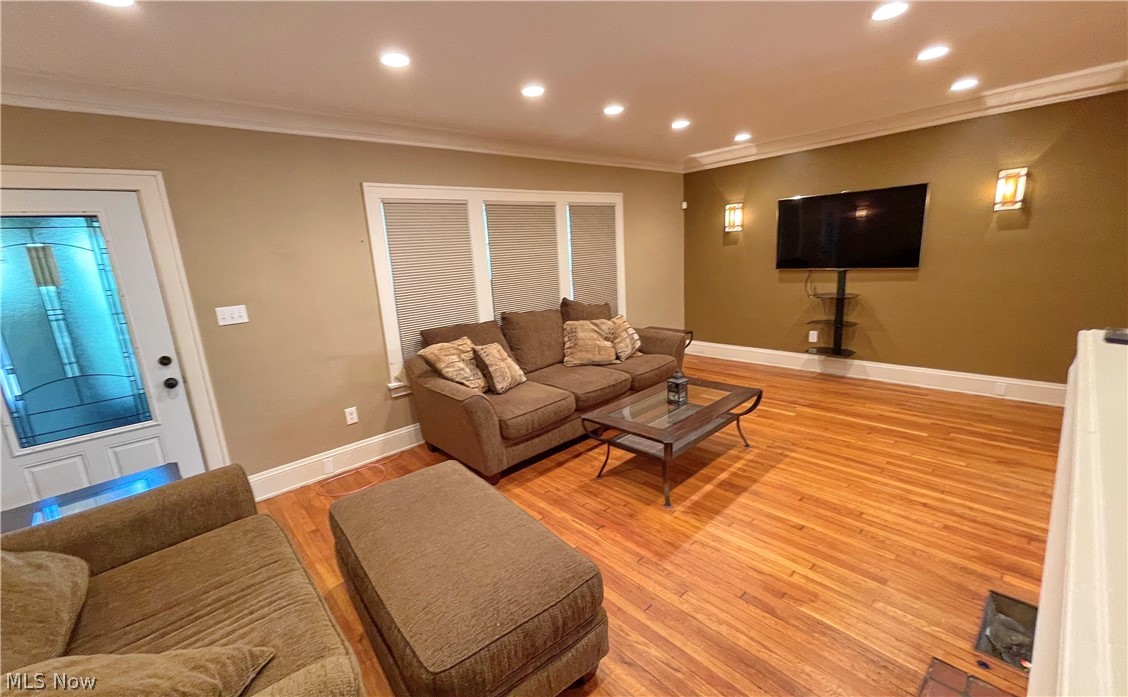 Minor Heights Land Companys - Residential Income