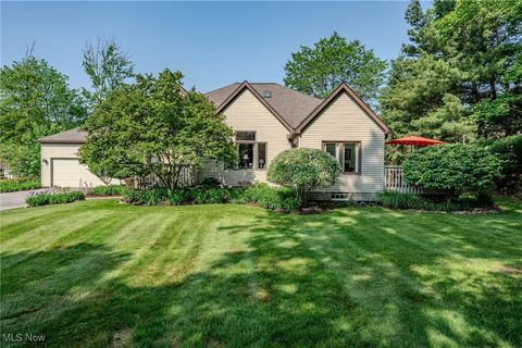 605 Magnolia Lane Chagrin Falls OH 44023
