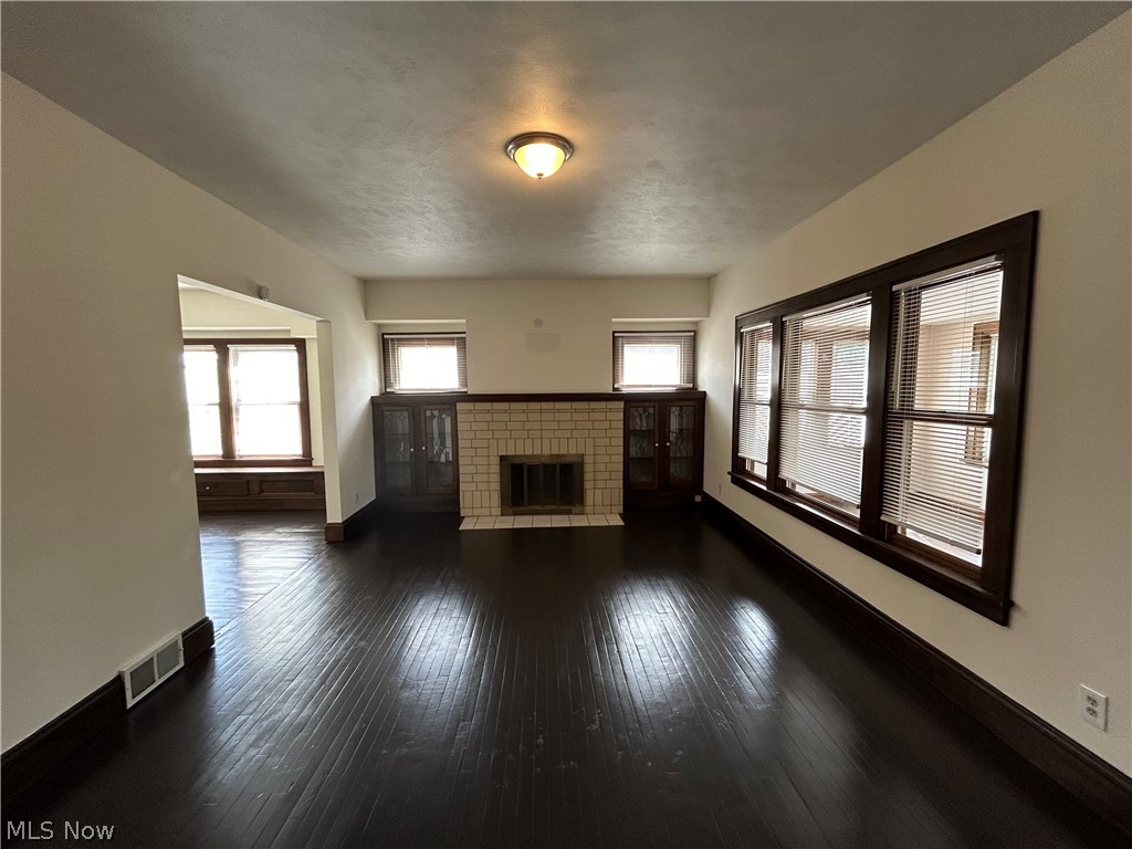 Rockefeller & Andrews - Residential Lease