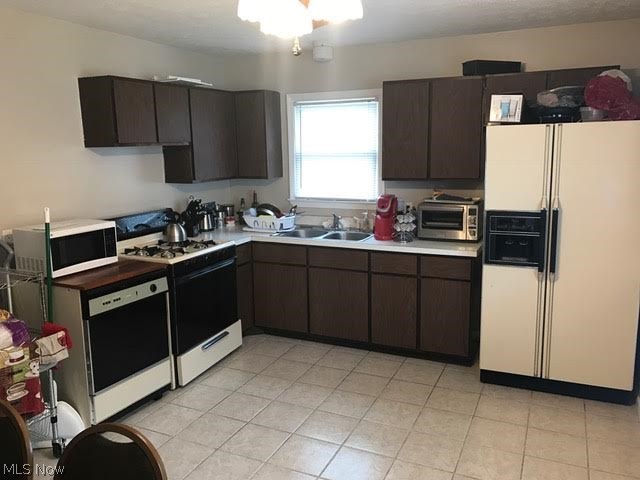 Hudson Drive Homesites Allotme - Residential Lease
