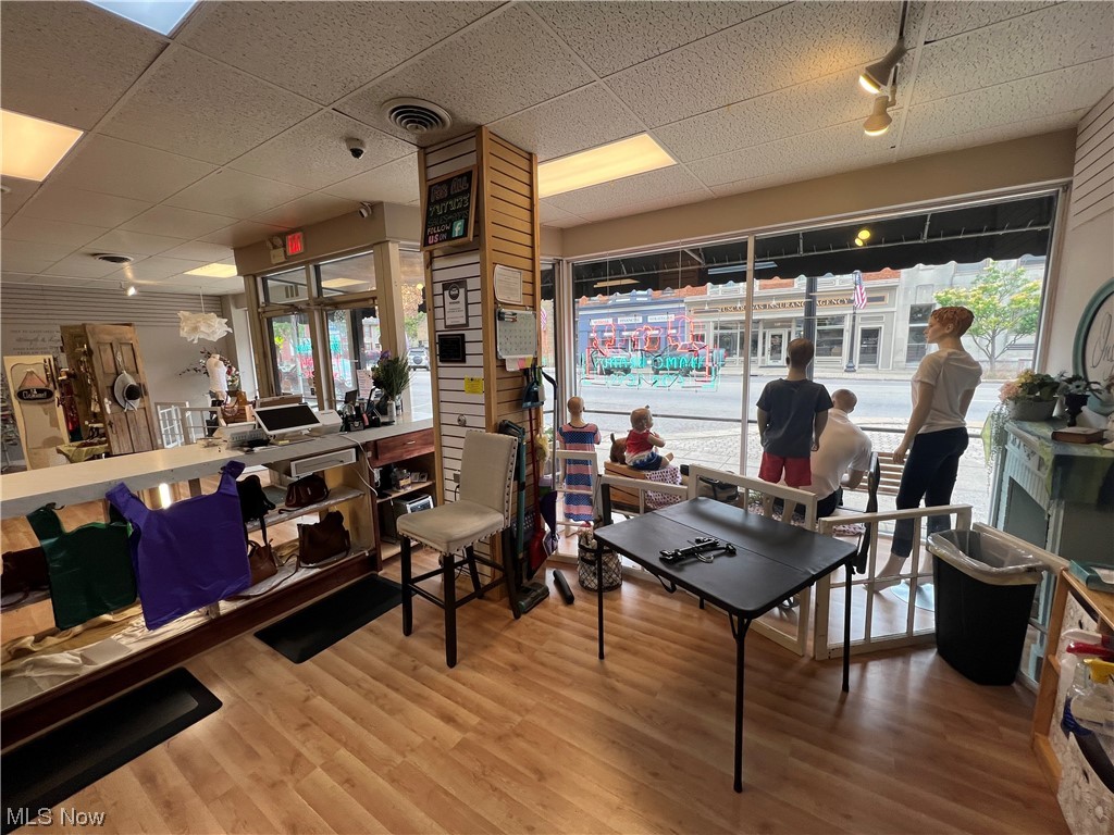 New Philadelphia - Commercial Sale