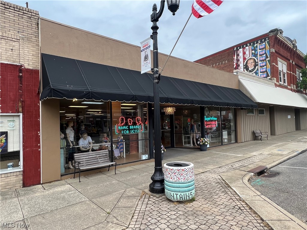 New Philadelphia - Commercial Sale
