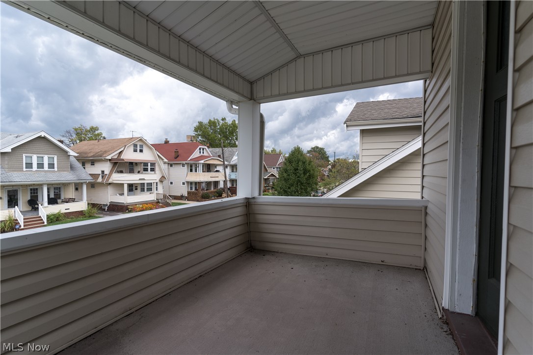 Warren Hurst - Residential Lease