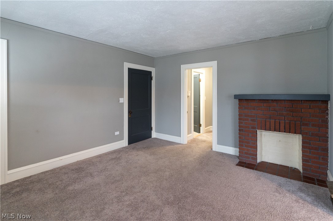 Warren Hurst - Residential Lease