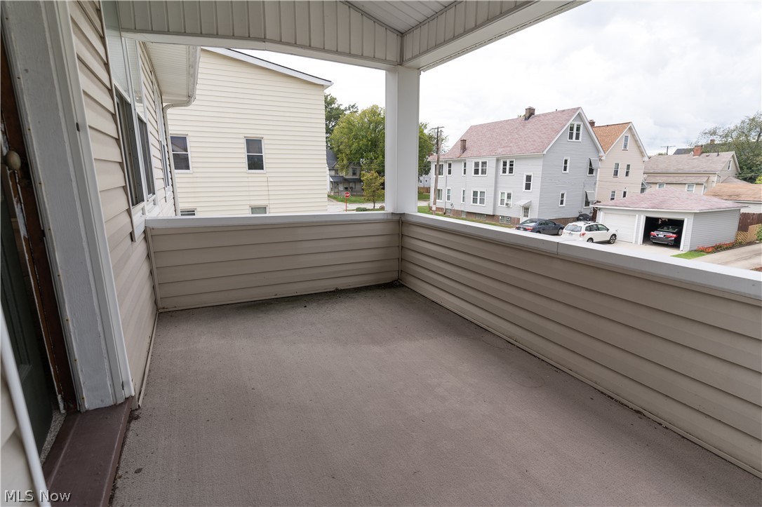 Warren Hurst - Residential Lease