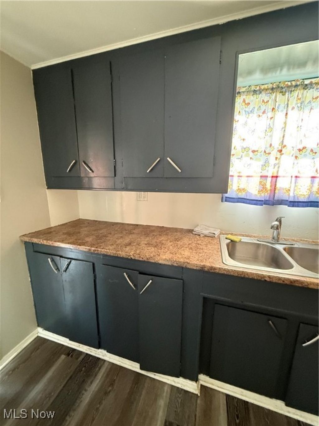 Photo of 320 Woodlawn Avenue #3, Zanesville, OH 43701 (MLS # 5174058)