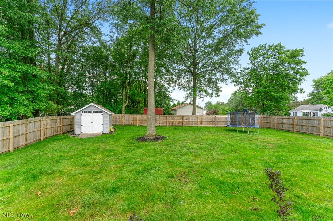 Knolls/Collins Pond - Residential