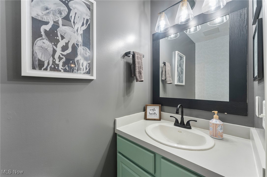 Knolls/Collins Pond - Residential