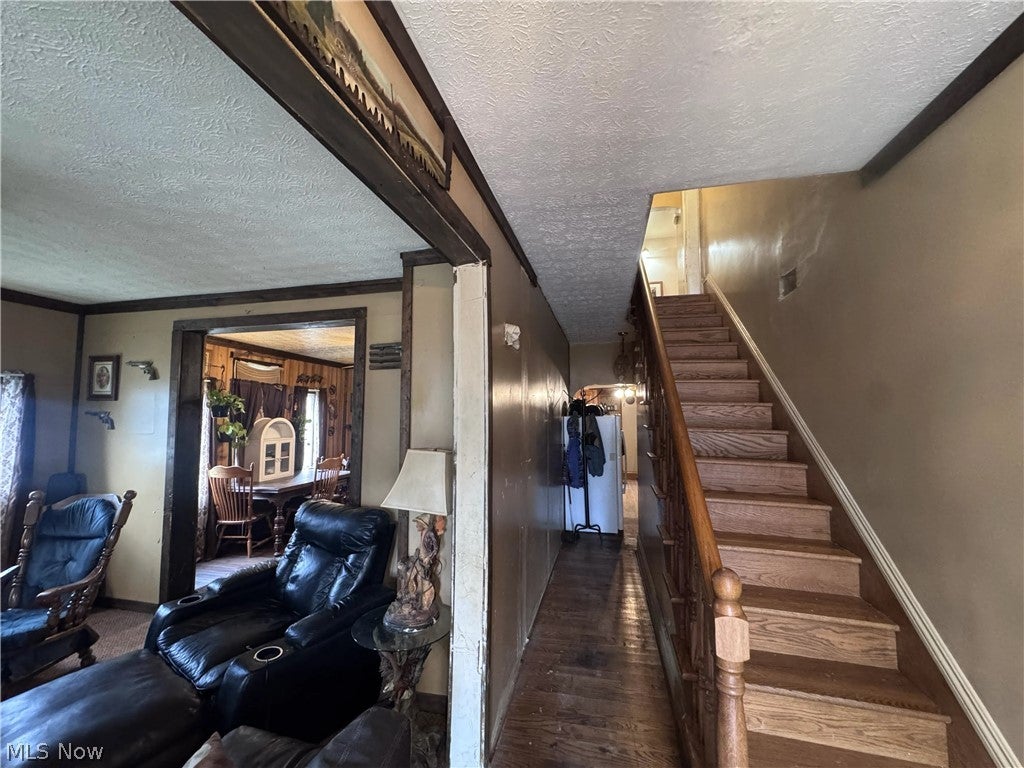 419 W Lincoln Way