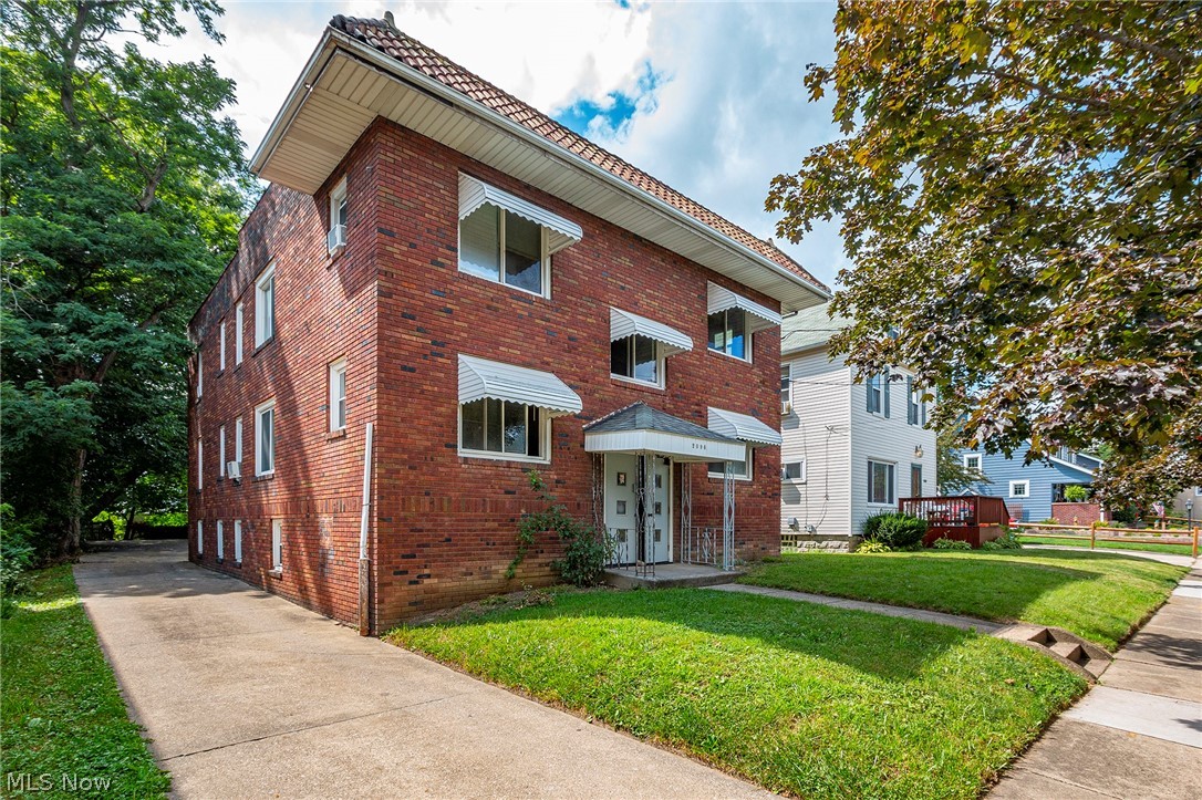 Kenwood - Commercial Sale