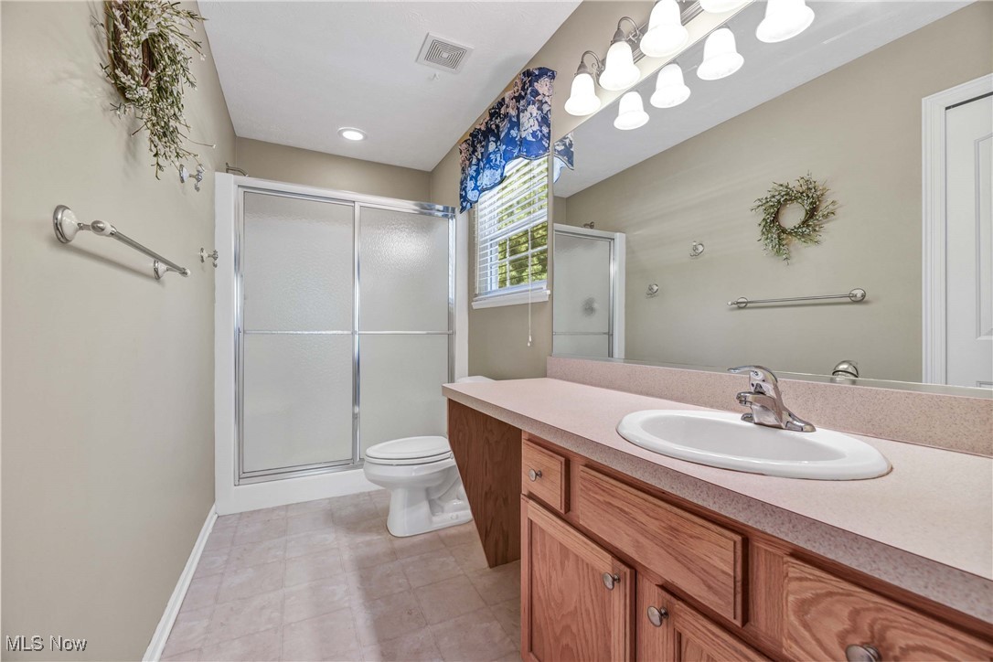 Falls Pointe Clstrs Ph 01-B3b - Residential