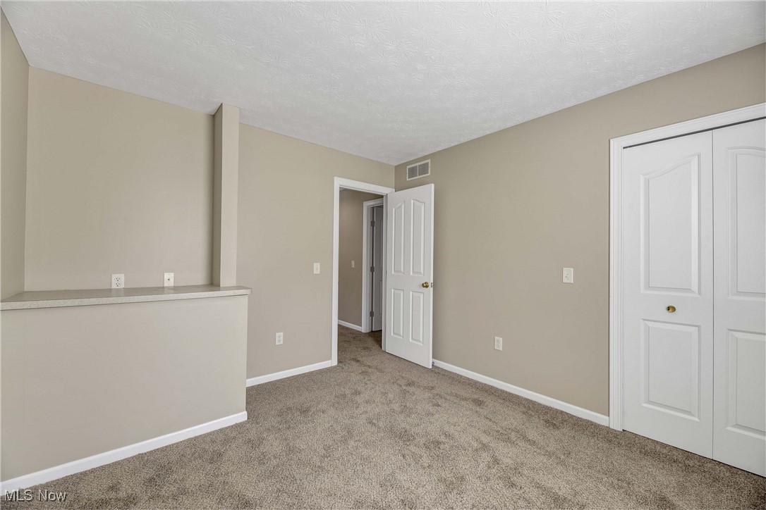 Falls Pointe Clstrs Ph 01-B3b - Residential