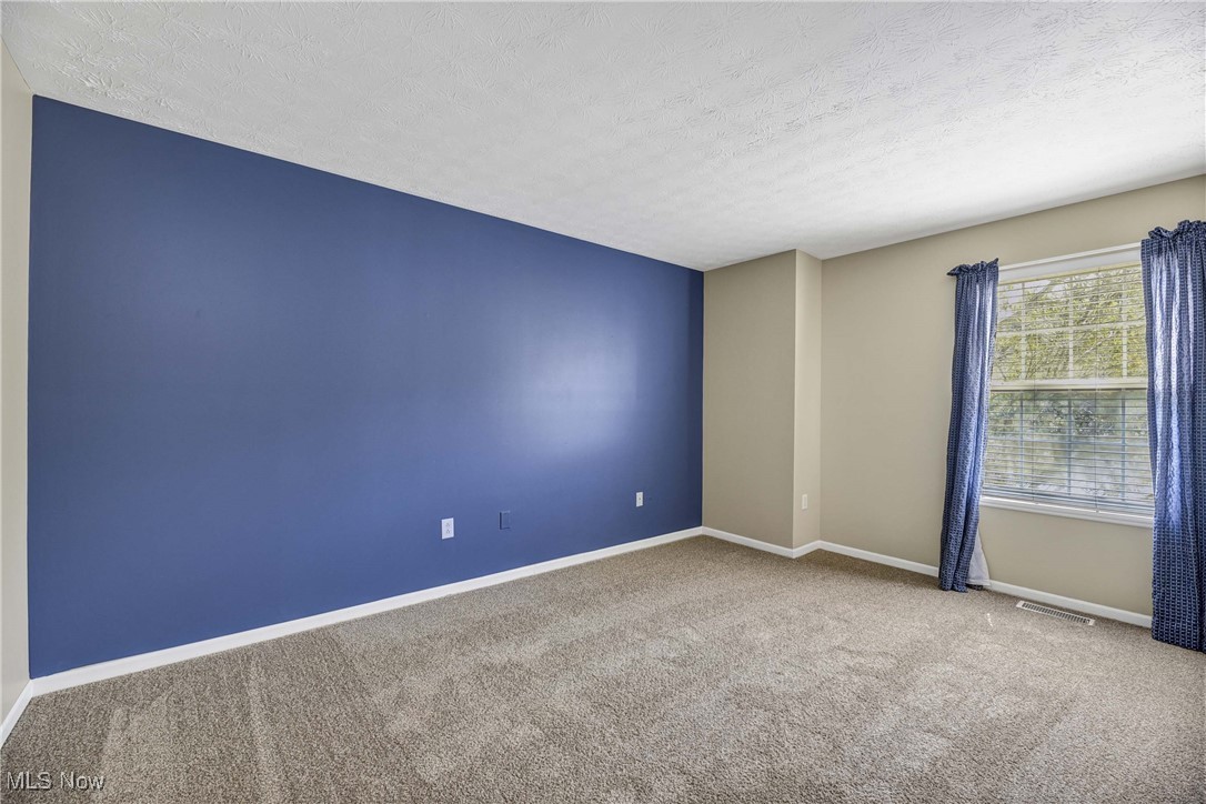 Falls Pointe Clstrs Ph 01-B3b - Residential