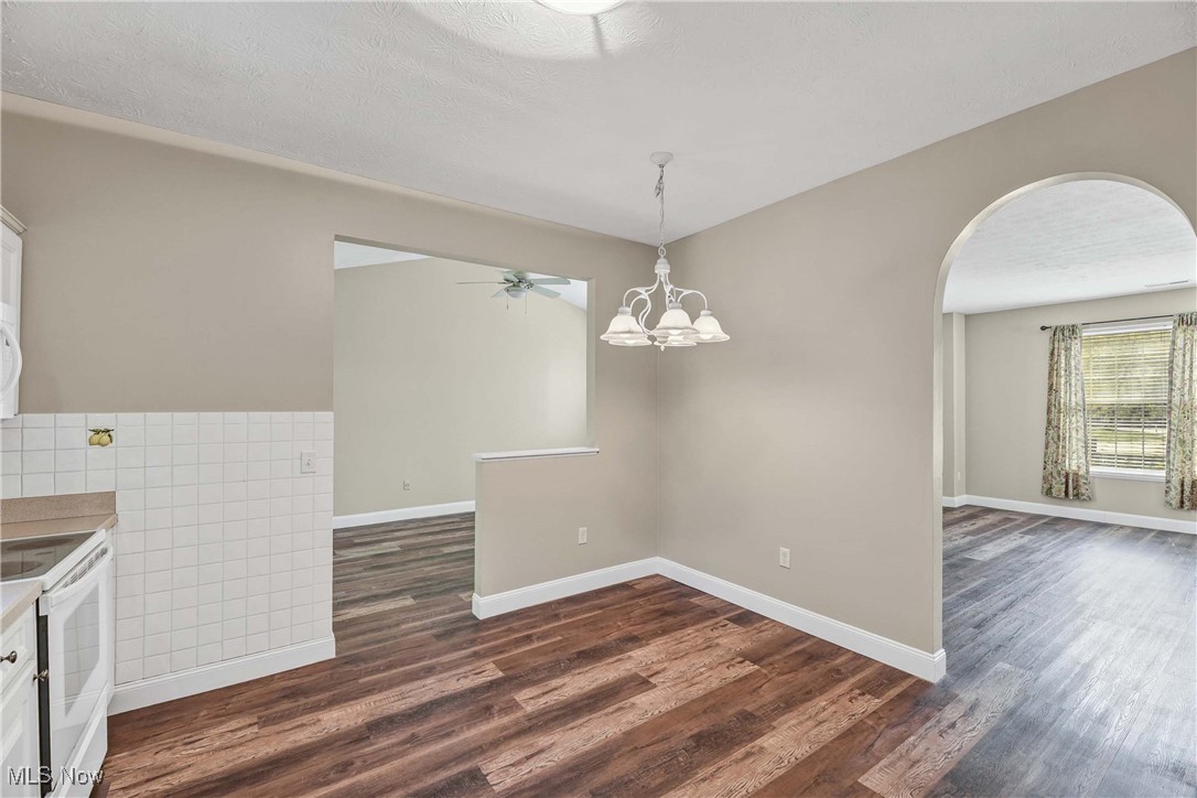 Falls Pointe Clstrs Ph 01-B3b - Residential