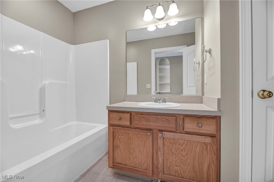 Falls Pointe Clstrs Ph 01-B3b - Residential