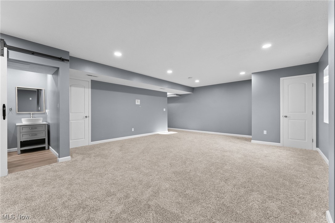 Jackson Park Place Condos - Residential Lease