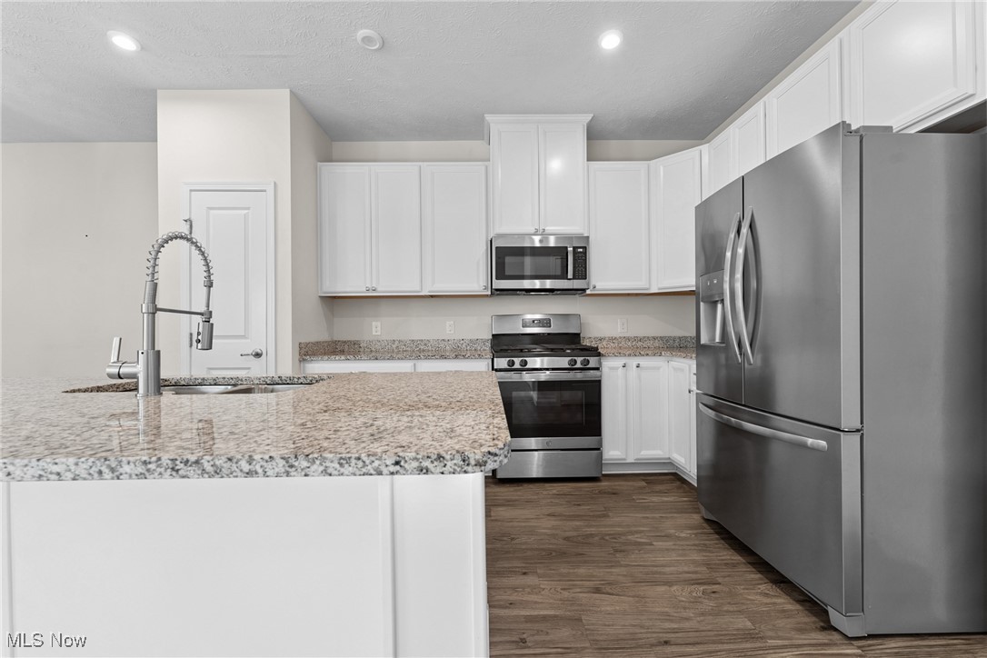 Jackson Park Place Condos - Residential Lease