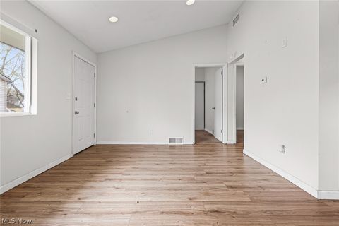 Tiny photo for 1208 Bellows Street, Akron, OH 44301 (MLS # 5202603)