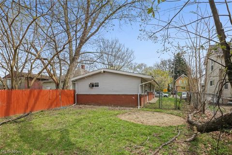 Tiny photo for 1208 Bellows Street, Akron, OH 44301 (MLS # 5202603)