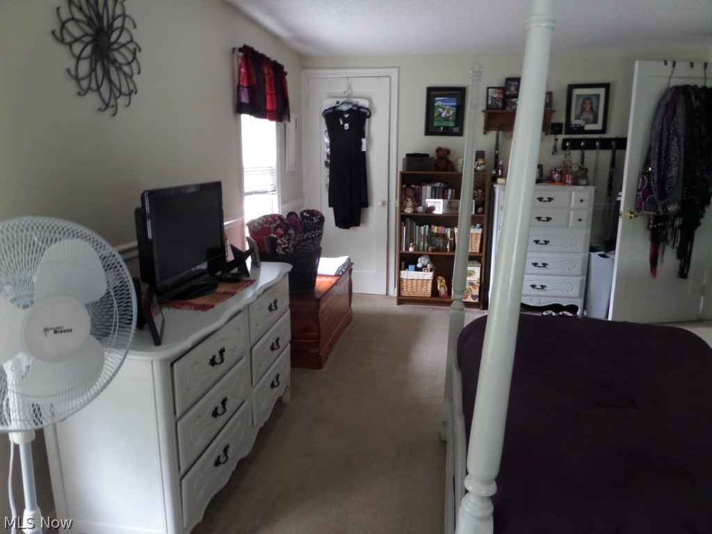 maple hill - Residential