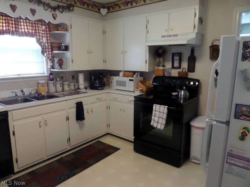 maple hill - Residential