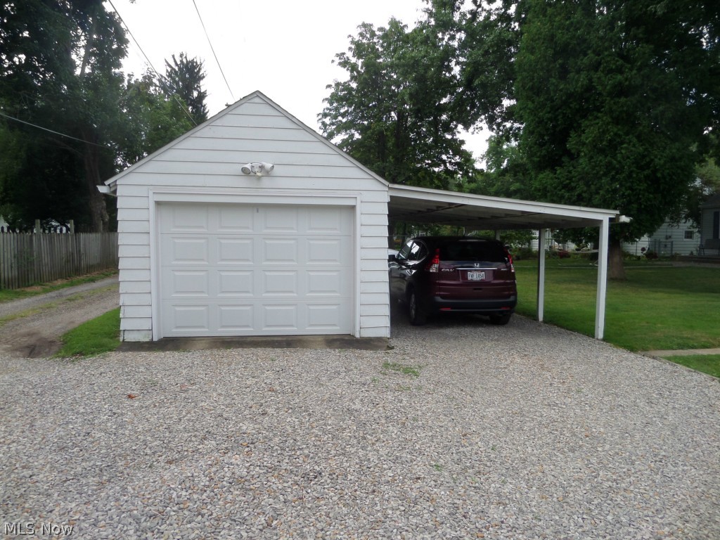 maple hill - Residential