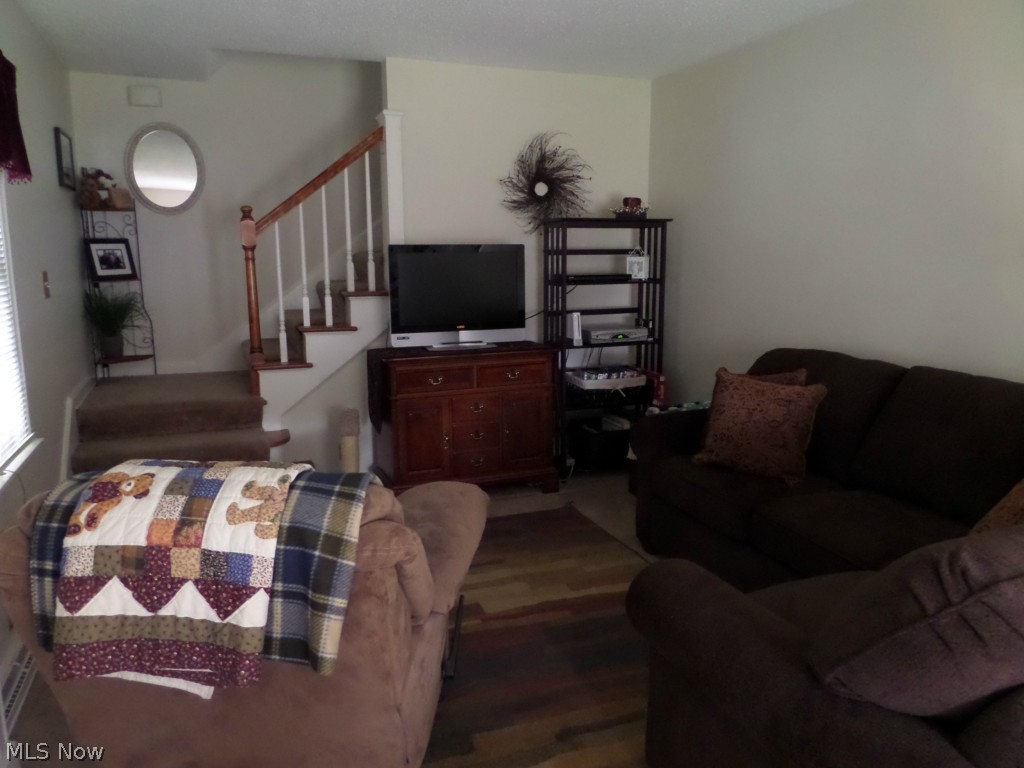 maple hill - Residential