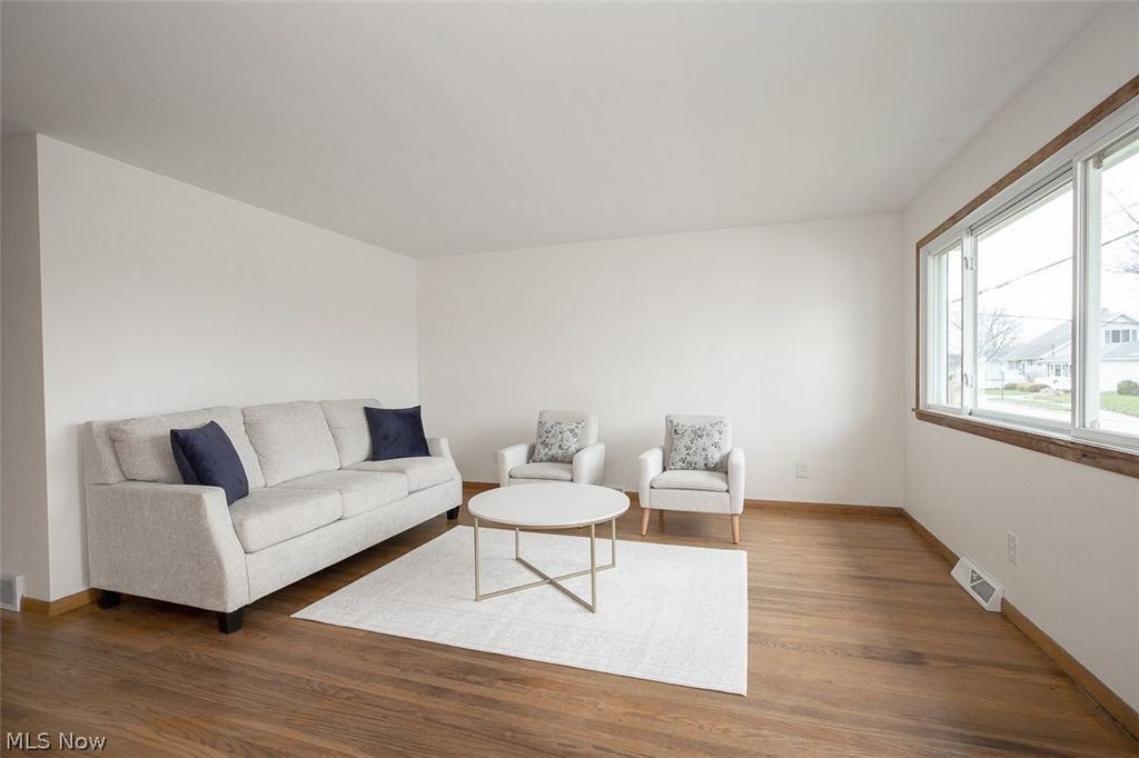 Photo of 451 Fulmer Avenue, Akron, OH 44312 (MLS # 5198732)