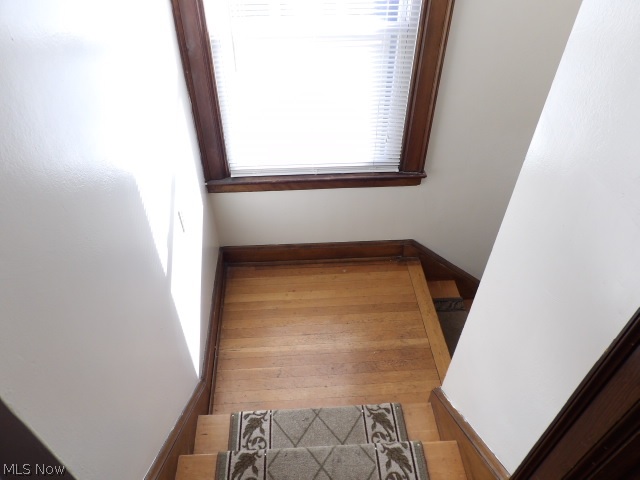 H W Davis Land Co - Residential Lease