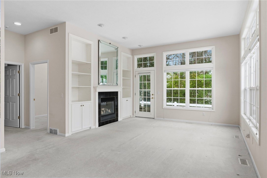 Villas/Orange Condo Ph 02 - Residential