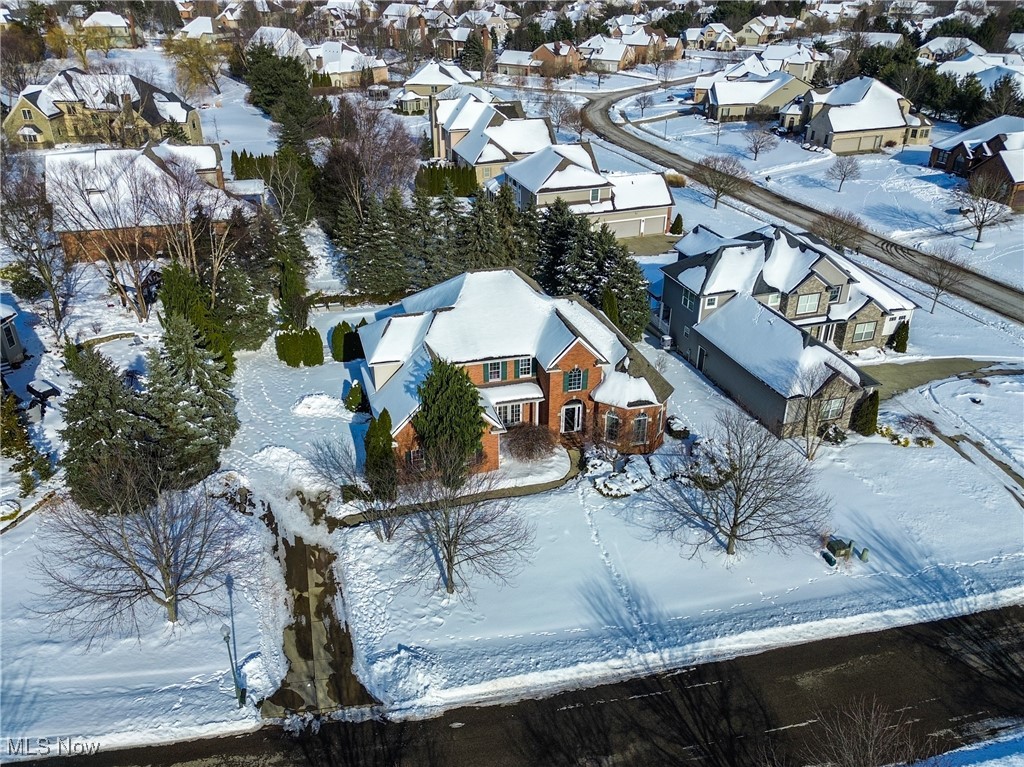 Saint James Place 07 - Residential