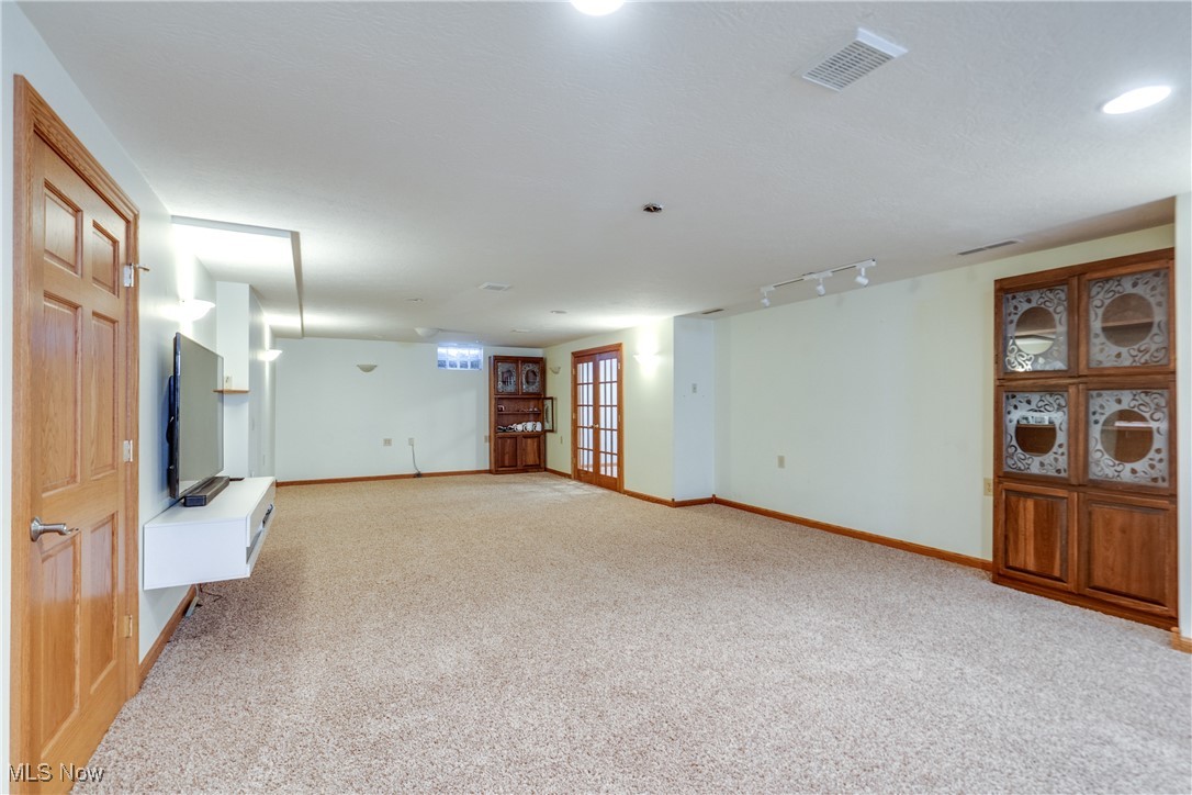 Saint James Place 07 - Residential