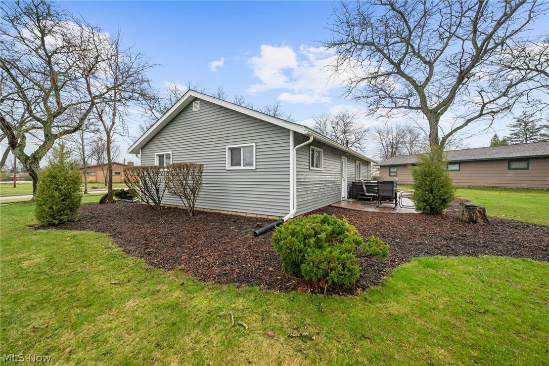 Blue Grass Manor - Residential