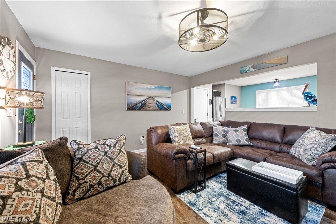 Blue Grass Manor - Residential