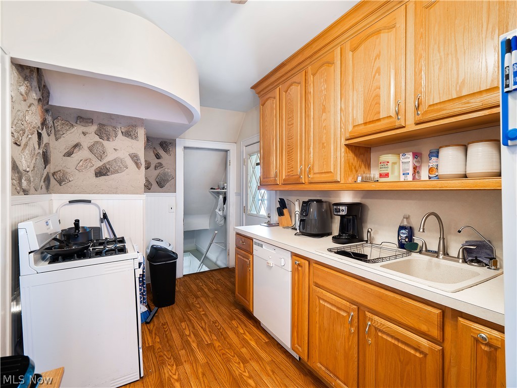 Shore View 02 - Residential