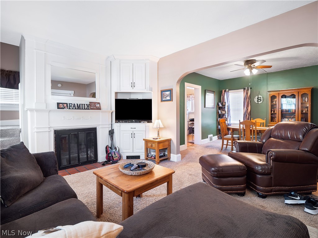 Shore View 02 - Residential