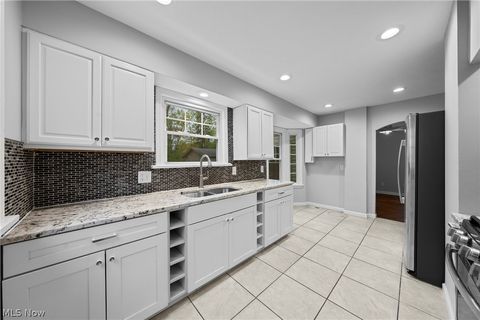 Tiny photo for 3504 E Scarborough Road, Cleveland Heights, OH 44118 (MLS # 5210318)