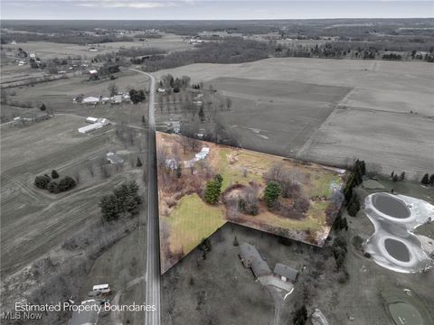 Tiny photo for 4692 Beechwood Avenue NE, Paris, OH 44669 (MLS # 5178358)