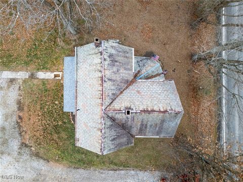 Tiny photo for 4692 Beechwood Avenue NE, Paris, OH 44669 (MLS # 5178358)