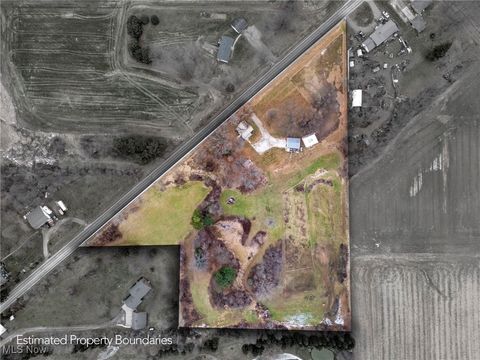 Tiny photo for 4692 Beechwood Avenue NE, Paris, OH 44669 (MLS # 5178358)