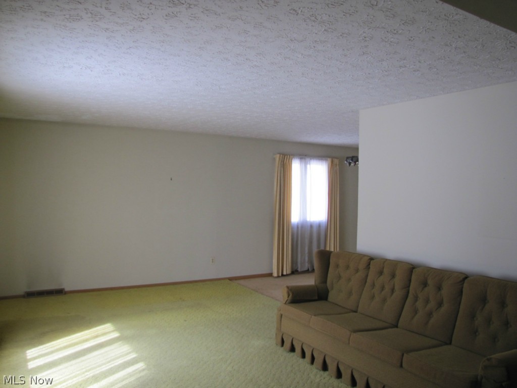 Williamsburg Estates - Residential