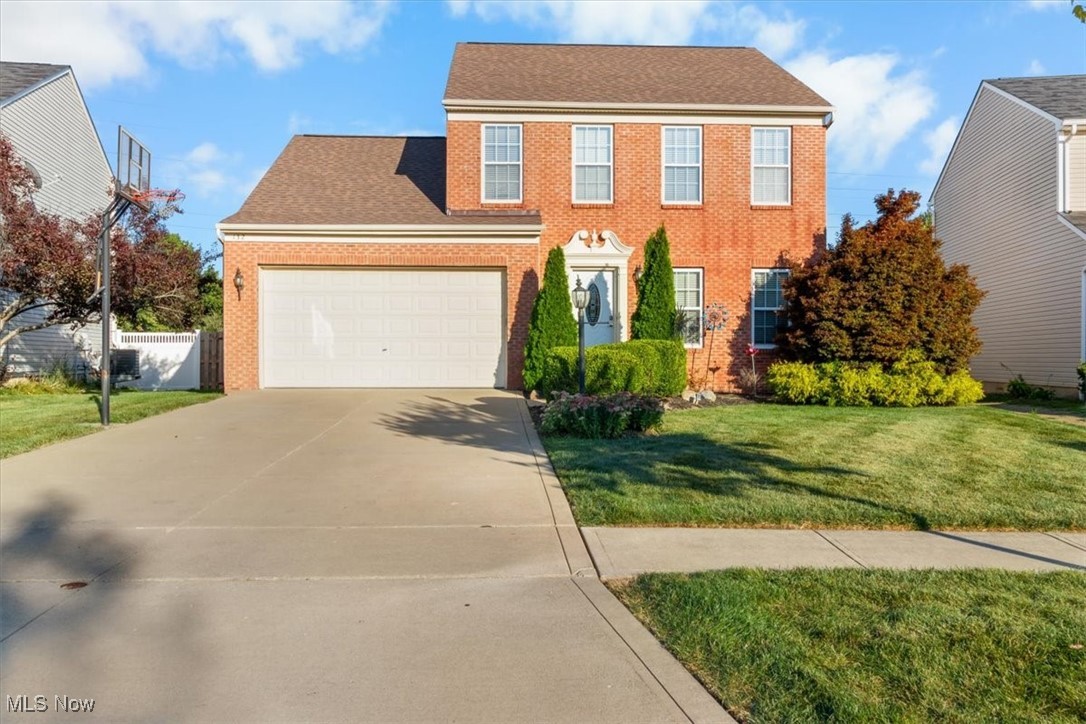 Welcome to Your Family's Future Home! Nestled in a friendly and peaceful neighborhood, this charming three-five
bedroom, two full and one half bathroom home offers the perfect blend of comfort and convenience. The open-concept
living and dining area is perfect for family gatherings and entertaining friends. The modern kitchen features ample
counter space and updated appliances, making meal prep a breeze. The master suite provides a tranquil retreat with a
private en-suite bathroom and generous closet space. The additional bedrooms are bright and cozy, ideal for children,
guests, or a home office. The basement is finished with plenty of space as well as 2 rooms that can be be used as
bedrooms or office space. Step outside to a spacious backyard, perfect for playtime, gardening, or relaxing under the
stars. With nearby parks, schools, and shopping, everything you need is within easy reach. This home is more than just
a place to live, it's where your family will create lasting memories. New roof (2025), HVAC (2023), Privacy Fence (2022),
Front Door (2022), All Bathrooms (2020). Come see it for yourself and imagine the possibilities!
Sandstone Ridge HOA Community in Berea is a welcoming residential neighborhood known for its strong sense of
community and well-kept surroundings. Located in the heart of Berea, a charming suburb with a rich history,
Sandstone Ridge offers residents a balance of peaceful living and convenient access to nearby, shops, dining, and
parks.
Residents benefit from amenities such as a city community playground, basketball courts, pickleball, outdoor activities,
well-maintained streets, and seasonal events that bring neighbors together. Sandstone Ridge offers an ideal place for
families and professionals seeking a suburban lifestyle in a community that takes pride in its appearance, engagement,
and welcoming spirit