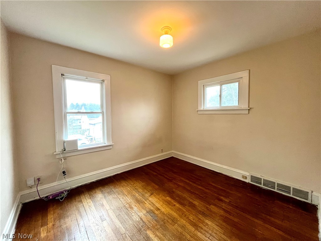 South Hills Dev 04 - Residential Income